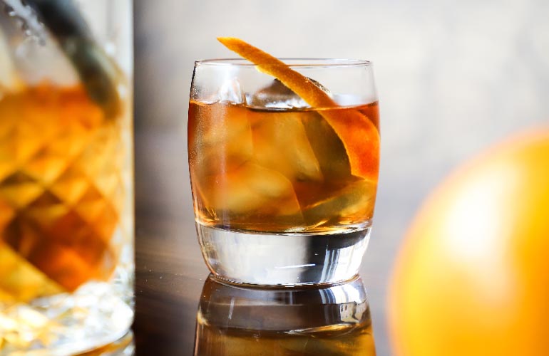 Best Classic Old Fashioned Cocktail — Zestful Kitchen